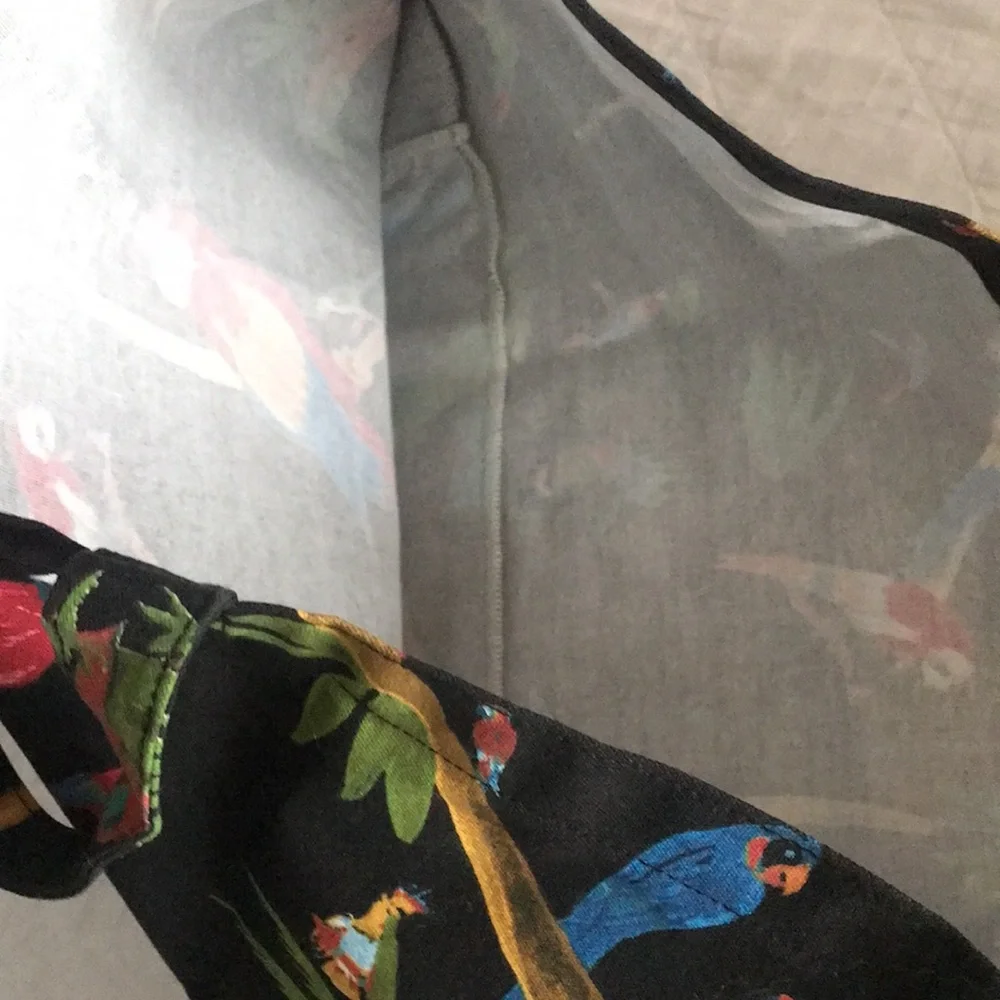 Sezane + G Kero Parrot Tropical Totebag. - Picture 5 of 9